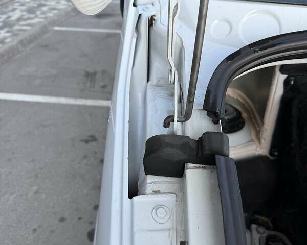 Белый Мерседес Sprinter, объемом двигателя 2.2 л и пробегом 198 тыс. км за 23950 $, фото 49 на Automoto.ua