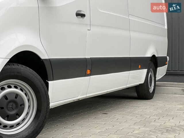 Белый Мерседес Sprinter, объемом двигателя 2.2 л и пробегом 253 тыс. км за 24700 $, фото 42 на Automoto.ua