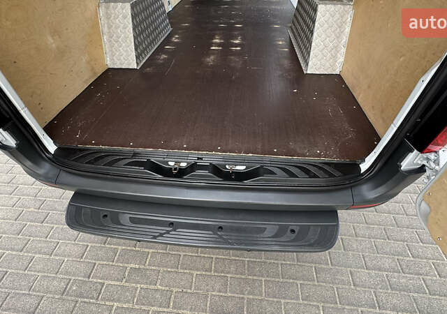 Белый Мерседес Sprinter, объемом двигателя 1.95 л и пробегом 241 тыс. км за 25900 $, фото 58 на Automoto.ua