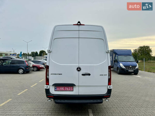 Белый Мерседес Sprinter, объемом двигателя 2.2 л и пробегом 250 тыс. км за 34999 $, фото 6 на Automoto.ua