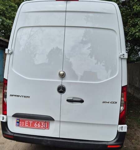 Белый Мерседес Sprinter, объемом двигателя 0 л и пробегом 250 тыс. км за 24600 $, фото 5 на Automoto.ua