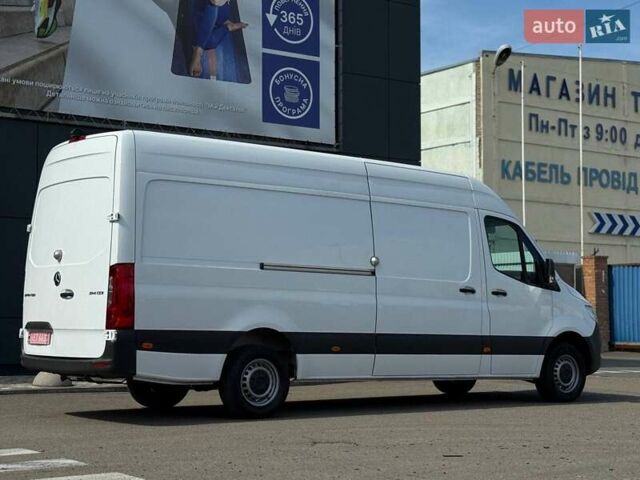Белый Мерседес Sprinter, объемом двигателя 2.14 л и пробегом 245 тыс. км за 24500 $, фото 7 на Automoto.ua