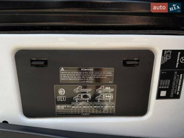 Белый Мерседес Sprinter, объемом двигателя 2.14 л и пробегом 245 тыс. км за 24500 $, фото 14 на Automoto.ua