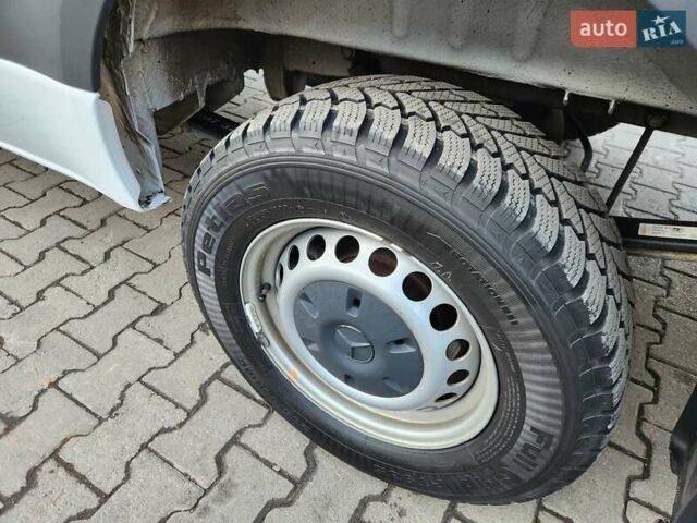 Белый Мерседес Sprinter, объемом двигателя 2.14 л и пробегом 46 тыс. км за 35800 $, фото 10 на Automoto.ua