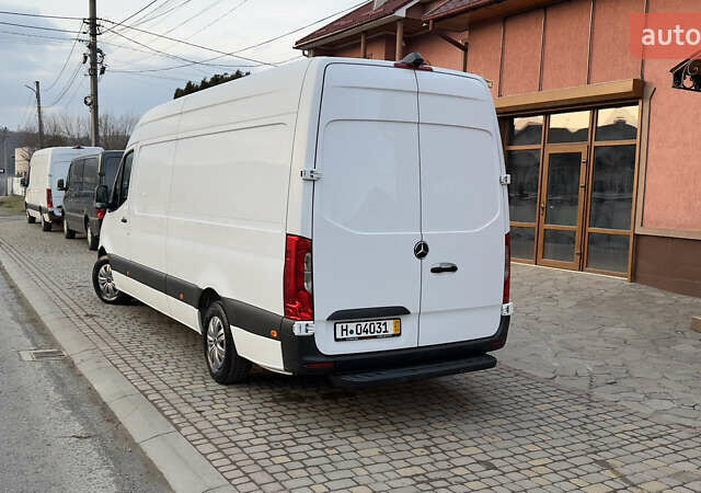 Белый Мерседес Sprinter, объемом двигателя 2.2 л и пробегом 257 тыс. км за 29039 $, фото 47 на Automoto.ua