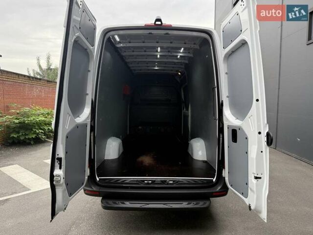 Білий Мерседес Sprinter, об'ємом двигуна 2 л та пробігом 238 тис. км за 32950 $, фото 61 на Automoto.ua