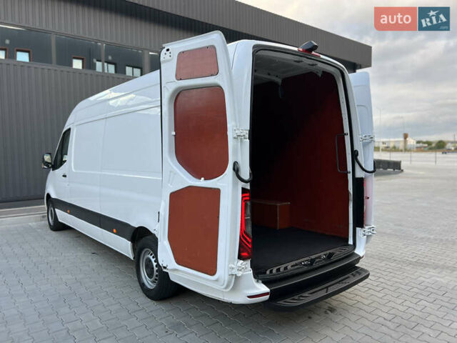 Білий Мерседес Sprinter, об'ємом двигуна 2.2 л та пробігом 253 тис. км за 24500 $, фото 89 на Automoto.ua