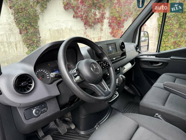 Белый Мерседес Sprinter, объемом двигателя 2 л и пробегом 240 тыс. км за 25999 $, фото 38 на Automoto.ua