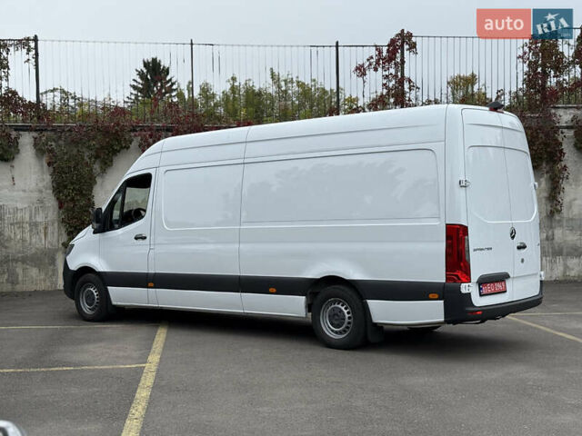Белый Мерседес Sprinter, объемом двигателя 2 л и пробегом 240 тыс. км за 25999 $, фото 10 на Automoto.ua