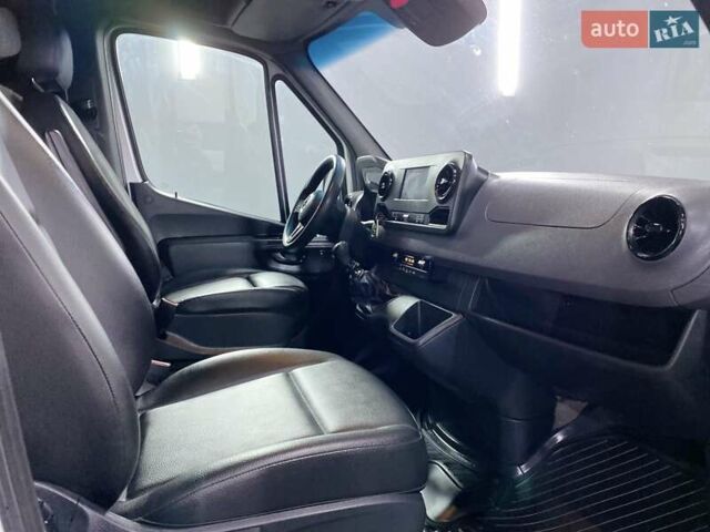 Белый Мерседес Sprinter, объемом двигателя 2.08 л и пробегом 140 тыс. км за 29450 $, фото 35 на Automoto.ua