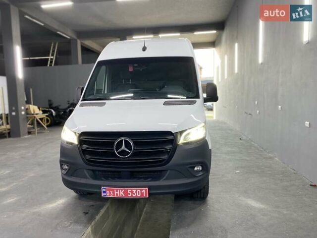Белый Мерседес Sprinter, объемом двигателя 2.08 л и пробегом 140 тыс. км за 29450 $, фото 4 на Automoto.ua