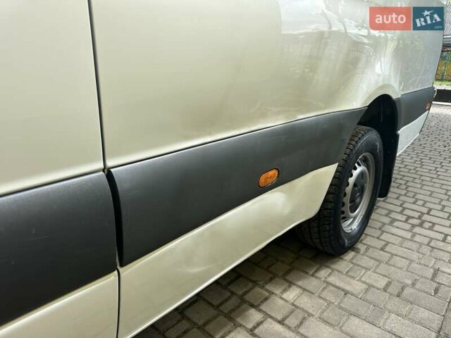 Белый Мерседес Sprinter, объемом двигателя 2 л и пробегом 244 тыс. км за 29800 $, фото 7 на Automoto.ua