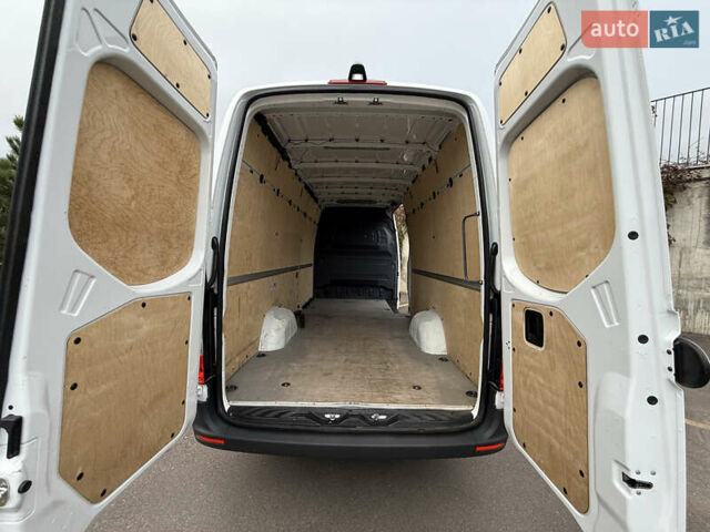 Белый Мерседес Sprinter, объемом двигателя 2 л и пробегом 240 тыс. км за 25999 $, фото 72 на Automoto.ua
