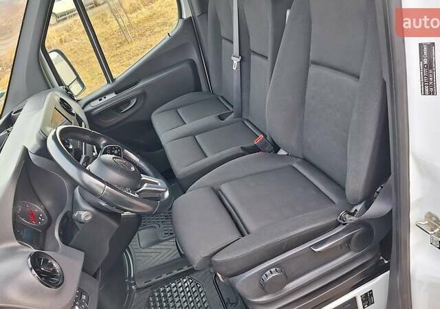 Белый Мерседес Sprinter, объемом двигателя 2 л и пробегом 362 тыс. км за 24900 $, фото 68 на Automoto.ua