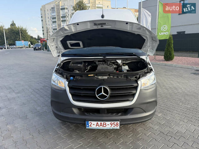 Белый Мерседес Sprinter, объемом двигателя 1.99 л и пробегом 172 тыс. км за 25300 $, фото 28 на Automoto.ua