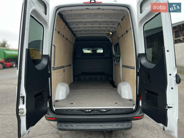 Белый Мерседес Sprinter, объемом двигателя 2 л и пробегом 237 тыс. км за 25499 $, фото 12 на Automoto.ua