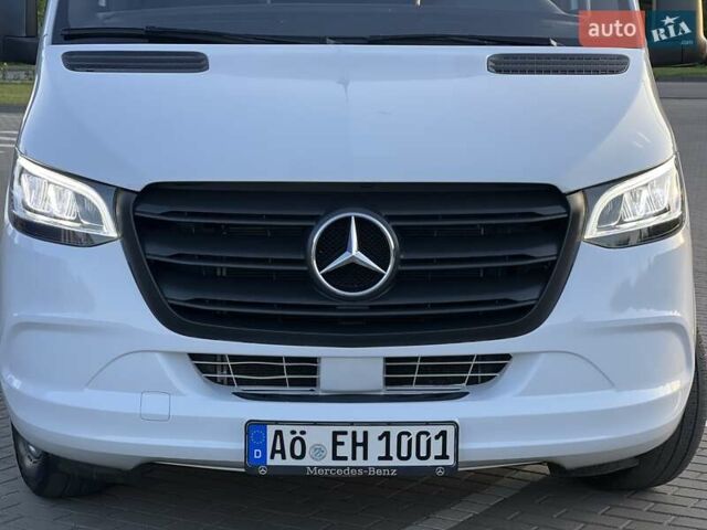 Белый Мерседес Sprinter, объемом двигателя 2 л и пробегом 191 тыс. км за 24850 $, фото 16 на Automoto.ua
