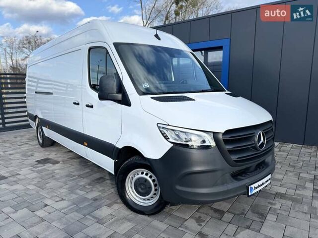Белый Мерседес Sprinter, объемом двигателя 2.2 л и пробегом 251 тыс. км за 28500 $, фото 8 на Automoto.ua