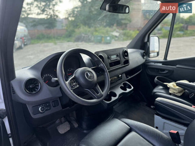Мерседес Sprinter 2021 в Черновцах на Automoto.ua Белый Мерседес Sprinter, объемом двигателя 3 л и пробегом 119 тыс. км за 38600 $, фото 8 на Automoto.ua