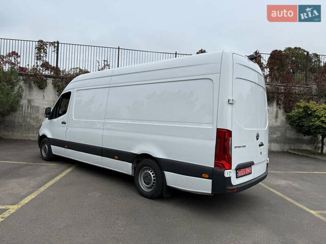 Белый Мерседес Sprinter, объемом двигателя 2 л и пробегом 240 тыс. км за 25999 $, фото 27 на Automoto.ua
