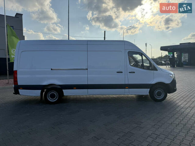 Белый Мерседес Sprinter, объемом двигателя 1.99 л и пробегом 172 тыс. км за 25300 $, фото 12 на Automoto.ua