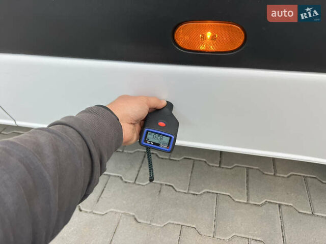 Белый Мерседес Sprinter, объемом двигателя 2.2 л и пробегом 253 тыс. км за 24700 $, фото 172 на Automoto.ua