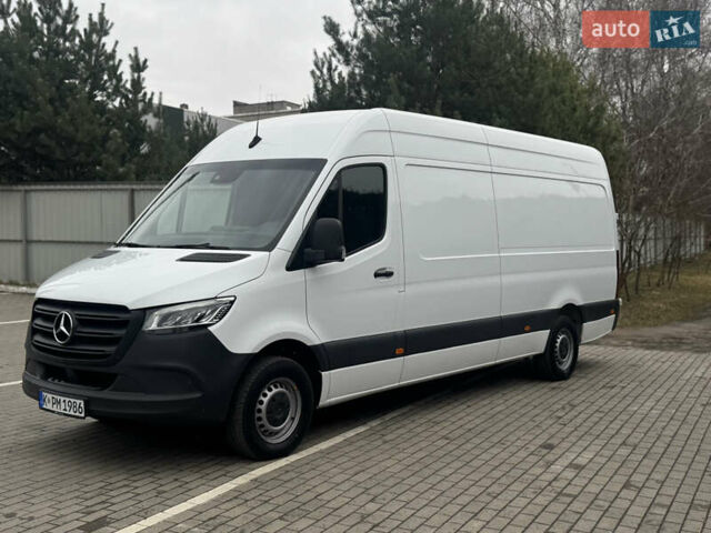 Белый Мерседес Sprinter, объемом двигателя 2.2 л и пробегом 285 тыс. км за 27000 $, фото 14 на Automoto.ua