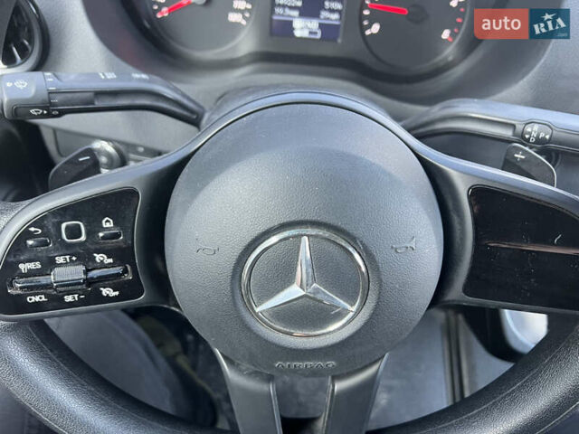 Белый Мерседес Sprinter, объемом двигателя 3 л и пробегом 24 тыс. км за 43000 $, фото 24 на Automoto.ua
