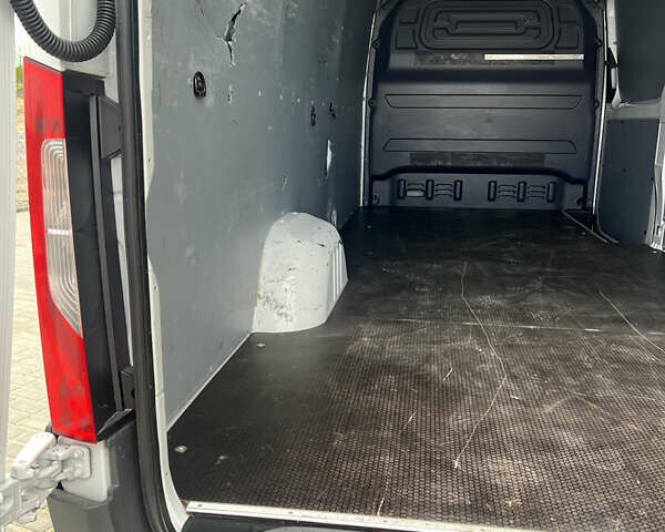 Белый Мерседес Sprinter, объемом двигателя 2 л и пробегом 246 тыс. км за 26650 $, фото 13 на Automoto.ua