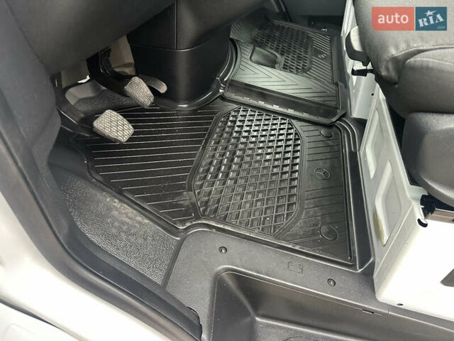 Мерседес Sprinter 2021 у Ковель на Automoto.ua Білий Мерседес Sprinter, об'ємом двигуна 1.95 л та пробігом 305 тис. км за 25200 $, фото 30 на Automoto.ua