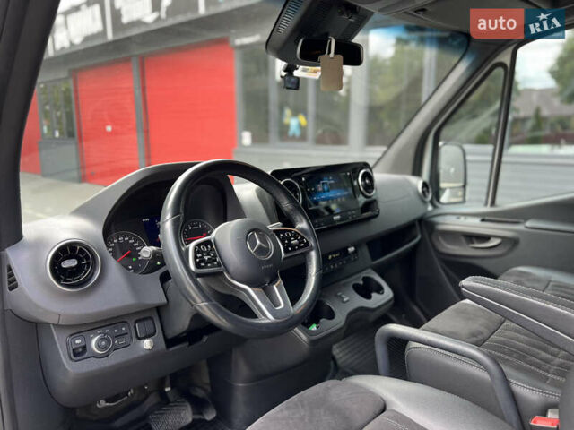 Белый Мерседес Sprinter, объемом двигателя 3 л и пробегом 121 тыс. км за 68715 $, фото 14 на Automoto.ua