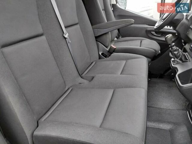Белый Мерседес Sprinter, объемом двигателя 0 л и пробегом 207 тыс. км за 22600 $, фото 43 на Automoto.ua