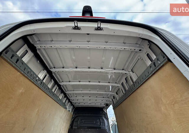 Белый Мерседес Sprinter, объемом двигателя 1.95 л и пробегом 241 тыс. км за 25900 $, фото 60 на Automoto.ua