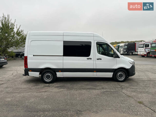 Белый Мерседес Sprinter, объемом двигателя 2 л и пробегом 237 тыс. км за 25499 $, фото 3 на Automoto.ua