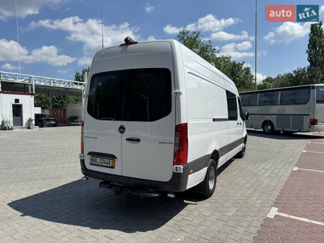 Білий Мерседес Sprinter, об'ємом двигуна 2.99 л та пробігом 273 тис. км за 49898 $, фото 6 на Automoto.ua