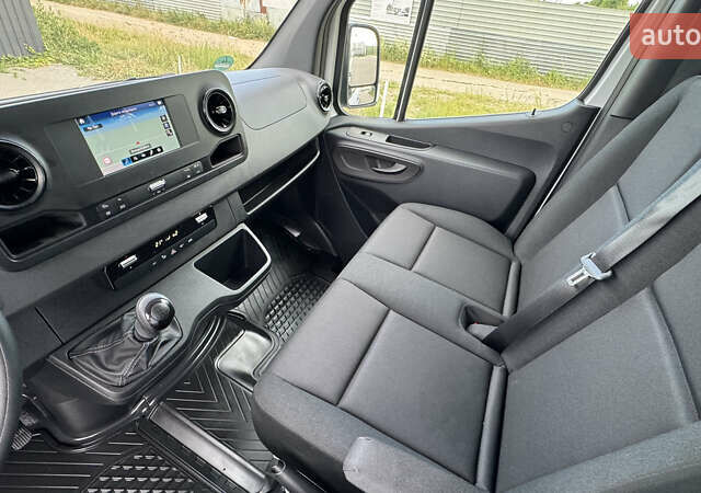 Белый Мерседес Sprinter, объемом двигателя 1.95 л и пробегом 241 тыс. км за 25900 $, фото 40 на Automoto.ua