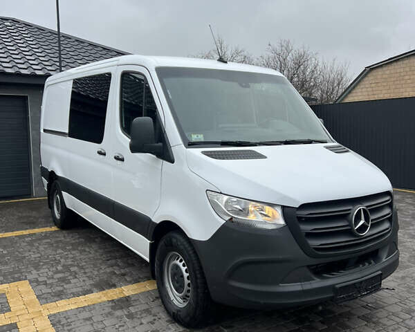 Білий Мерседес Sprinter, об'ємом двигуна 3 л та пробігом 105 тис. км за 32999 $, фото 3 на Automoto.ua