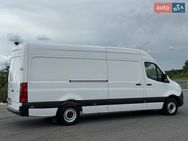 Белый Мерседес Sprinter, объемом двигателя 2.2 л и пробегом 299 тыс. км за 25900 $, фото 11 на Automoto.ua