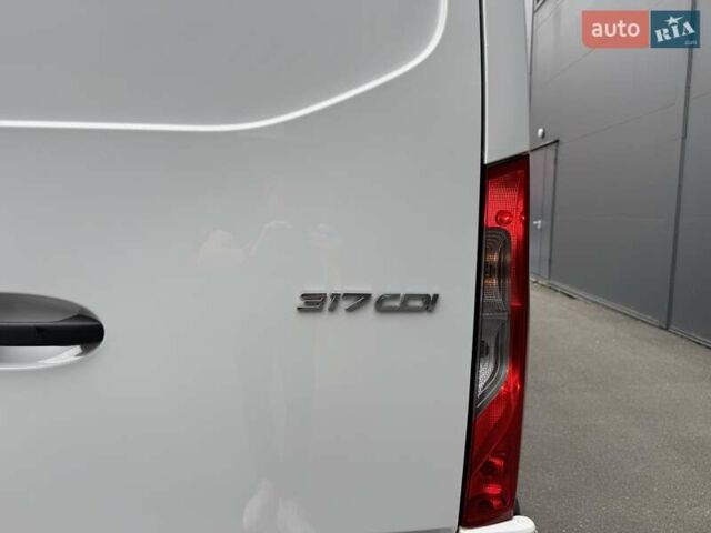 Білий Мерседес Sprinter, об'ємом двигуна 2 л та пробігом 238 тис. км за 32950 $, фото 13 на Automoto.ua