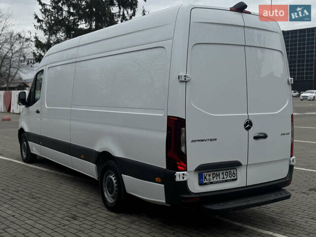 Белый Мерседес Sprinter, объемом двигателя 2.2 л и пробегом 285 тыс. км за 27000 $, фото 24 на Automoto.ua