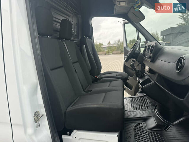 Мерседес Sprinter 2021 у Ковель на Automoto.ua Білий Мерседес Sprinter, об'ємом двигуна 1.95 л та пробігом 305 тис. км за 25200 $, фото 33 на Automoto.ua