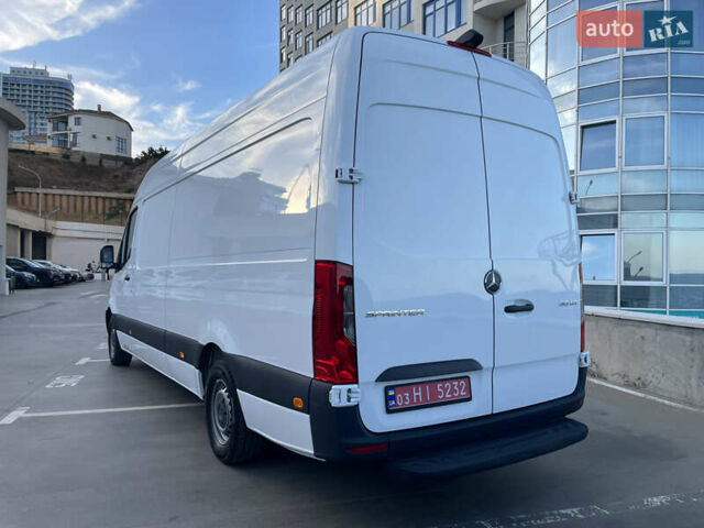Белый Мерседес Sprinter, объемом двигателя 2.2 л и пробегом 288 тыс. км за 24900 $, фото 65 на Automoto.ua
