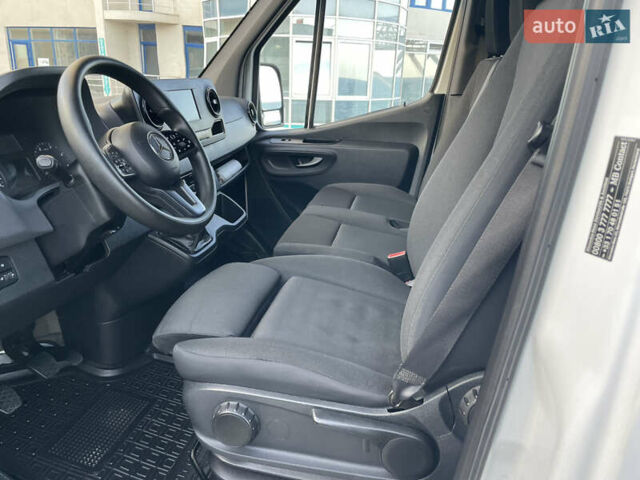 Белый Мерседес Sprinter, объемом двигателя 2.2 л и пробегом 288 тыс. км за 24900 $, фото 33 на Automoto.ua