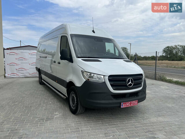 Белый Мерседес Sprinter, объемом двигателя 2 л и пробегом 246 тыс. км за 26650 $, фото 2 на Automoto.ua