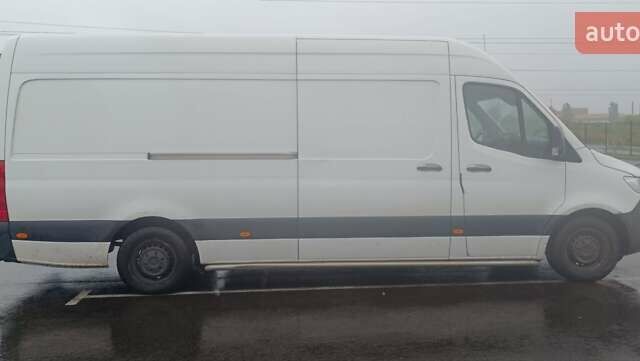 Білий Мерседес Sprinter, об'ємом двигуна 1.95 л та пробігом 300 тис. км за 25999 $, фото 15 на Automoto.ua