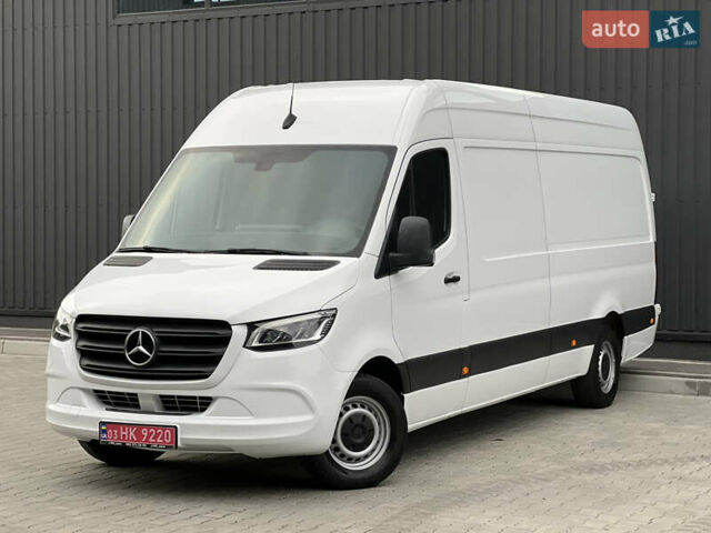 Белый Мерседес Sprinter, объемом двигателя 2.2 л и пробегом 253 тыс. км за 24700 $, фото 12 на Automoto.ua