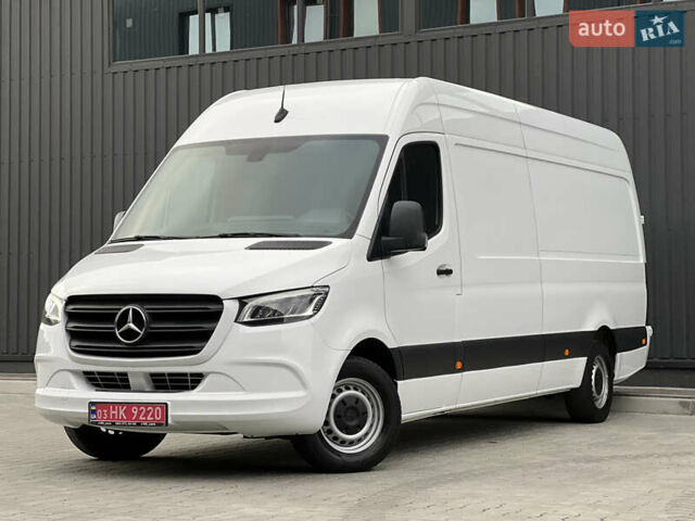 Белый Мерседес Sprinter, объемом двигателя 2.2 л и пробегом 253 тыс. км за 24700 $, фото 11 на Automoto.ua