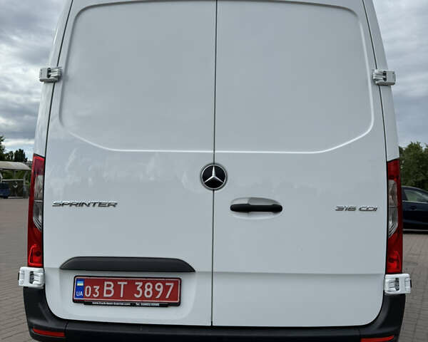 Белый Мерседес Sprinter, объемом двигателя 2.2 л и пробегом 208 тыс. км за 26999 $, фото 23 на Automoto.ua