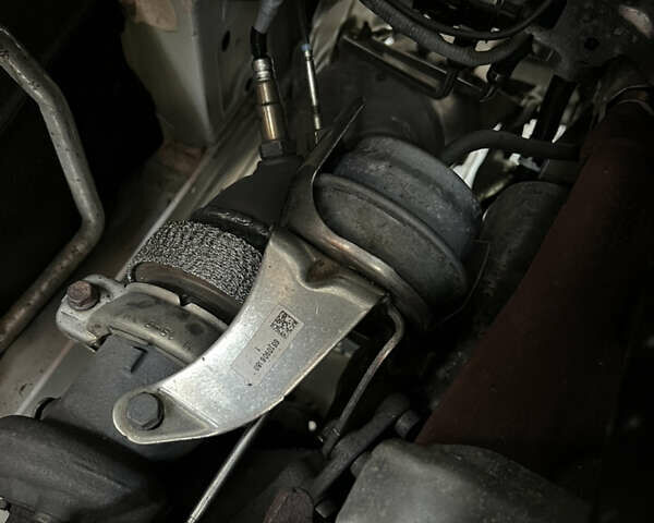 Білий Мерседес Sprinter, об'ємом двигуна 2.2 л та пробігом 253 тис. км за 24500 $, фото 157 на Automoto.ua