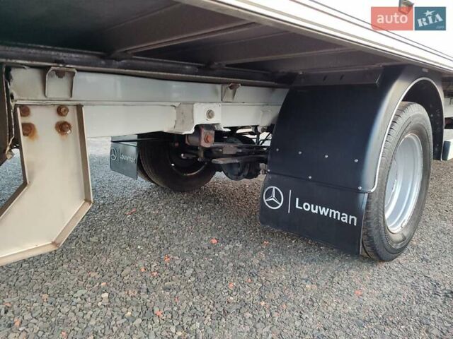Белый Мерседес Sprinter, объемом двигателя 2.1 л и пробегом 300 тыс. км за 26400 $, фото 11 на Automoto.ua